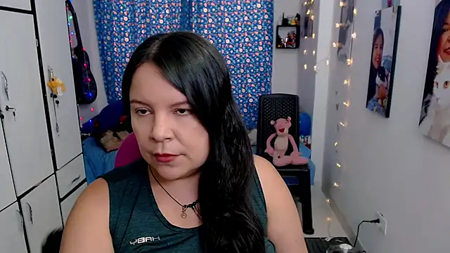 Snapshot of claryssa_ chatting on October 9, 2025, 7:56 pm claryssa online show from October 9, 2025, 7:56 pm