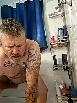 bigdoog8 online show from July 18, 2026, 6:56 pm