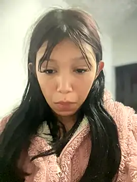 emily rosse04 online show from September 24, 2025, 11:08 pm