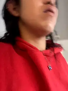 emily rosse04 online show from March 6, 2026, 12:23 pm