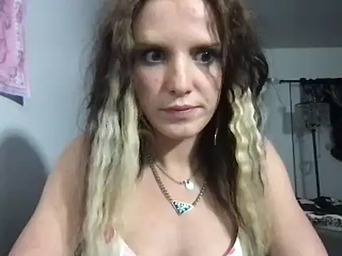 kittycatkendra online show from February 22, 2025, 9:34 am