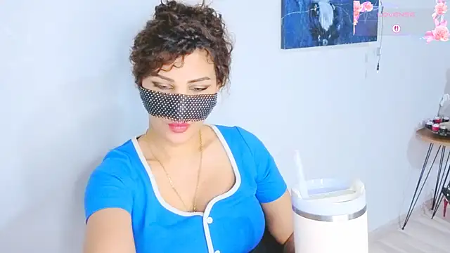 Turkish Latina online show from July 14, 2026, 10:15 pm