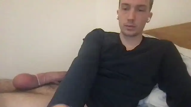 Snapshot of hungandfun05 chatting on December 10, 2024, 1:55 pm hungandfun05 online show from December 10, 2024, 1:55 pm