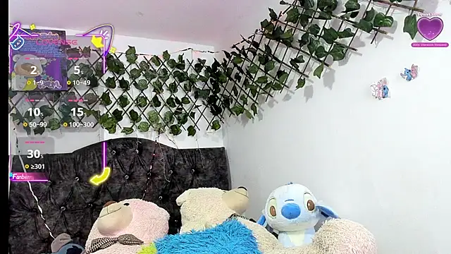 Snapshot of PaulinaSwan chatting on December 5, 2025, 7:39 am PaulinaSwan online show from December 5, 2025, 7:39 am