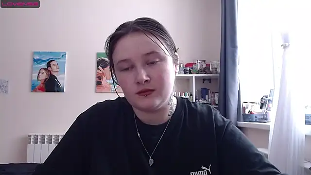 Snapshot of Light_Luna chatting on March 6, 2025, 9:36 am Light Luna online show from March 6, 2025, 9:36 am