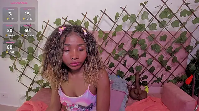 kimmysantoo online show from March 20, 2026, 8:46 pm