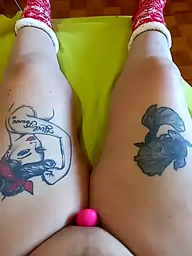 Hotsereia online show from December 8, 2024, 3:02 pm