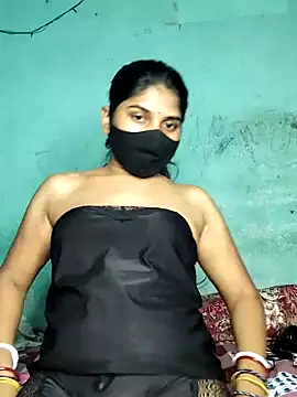 Snapshot of Luv_Adite20 chatting on February 4, 2025, 8:38 pm Luv Adite20 online show from February 4, 2025, 8:38 pm