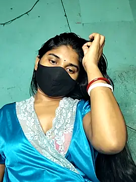 Snapshot of Luv_Adite20 chatting on March 18, 2025, 6:37 pm Luv Adite20 online show from March 18, 2025, 6:37 pm