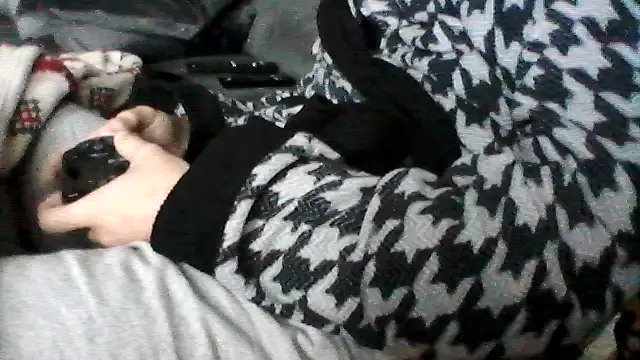 daky 86 online show from November 23, 2025, 2:17 pm