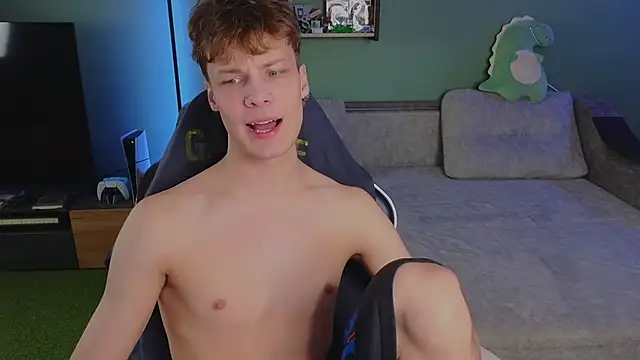 Snapshot of TeddyLiLboy chatting on November 7, 2025, 9:31 am TeddyLiLboy online show from November 7, 2025, 9:31 am