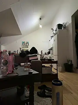 eltoulou online show from March 27, 2026, 2:17 am