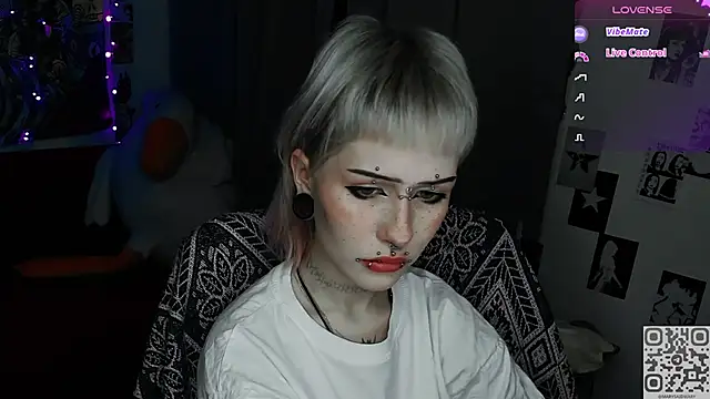 say mary online show from April 10, 2026, 11:20 pm