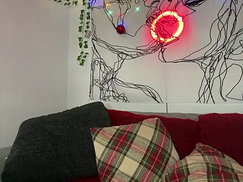 kinkygirl420x online show from December 22, 2024, 4:27 pm