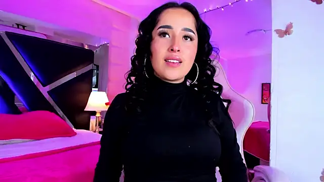 Snapshot of Andrex_Joness chatting on February 11, 2025, 3:18 am Andrex Joness online show from February 11, 2025, 3:18 am