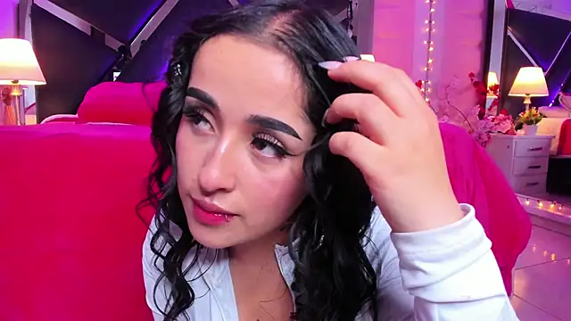 Snapshot of Andrex_Joness chatting on February 20, 2025, 2:29 am Andrex Joness online show from February 20, 2025, 2:29 am