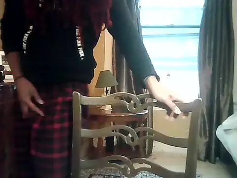 Snapshot of CaramelDipper chatting on December 14, 2024, 9:02 pm CaramelDipper online show from December 14, 2024, 9:02 pm