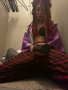 Snapshot of CaramelDipper chatting on January 26, 2025, 11:06 am CaramelDipper online show from January 26, 2025, 11:06 am