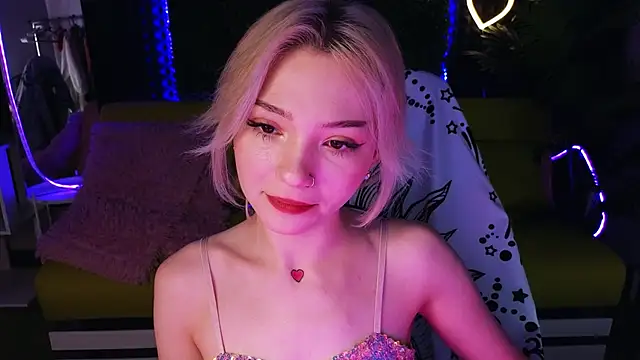 SandraBoyl online show from January 15, 2025, 1:02 am