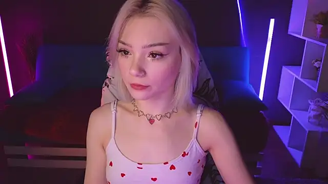 SandraBoyl online show from February 9, 2025, 1:11 am