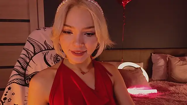 SandraBoyl online show from March 14, 2025, 1:05 am