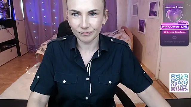 Snapshot of Daniela_Cooperr chatting on June 2, 2026, 11:23 am Daniela Cooperr online show from June 2, 2026, 11:23 am