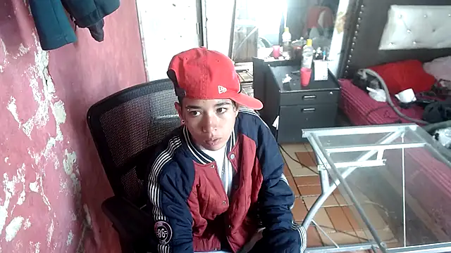 bad couple sex online show from November 16, 2025, 6:57 pm