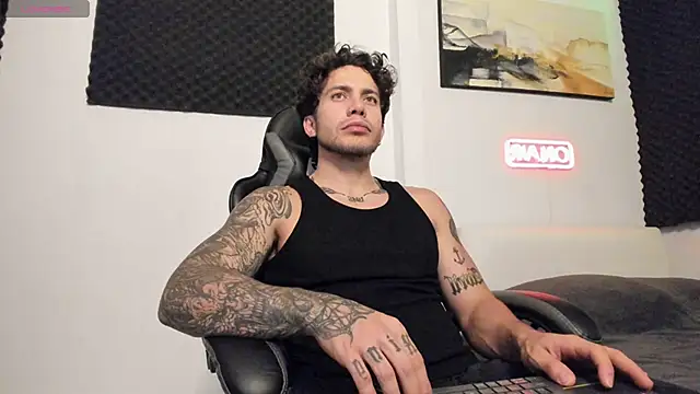 LucianSinclair online show from March 5, 2026, 3:02 am