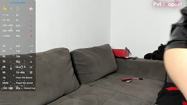 AletahhhOcean online show from April 4, 2026, 8:56 am