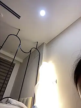 Snapshot of MEOW_MEO chatting on March 18, 2025, 8:26 pm MEOW MEO online show from March 18, 2025, 8:26 pm