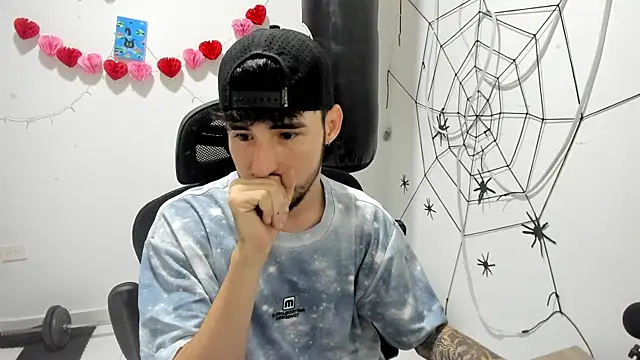 DmitriSanders online show from February 6, 2026, 12:48 am