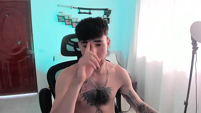 DmitriSanders online show from April 28, 2026, 8:03 pm