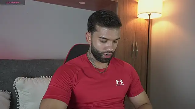 MarkHazze online show from April 12, 2026, 12:04 am