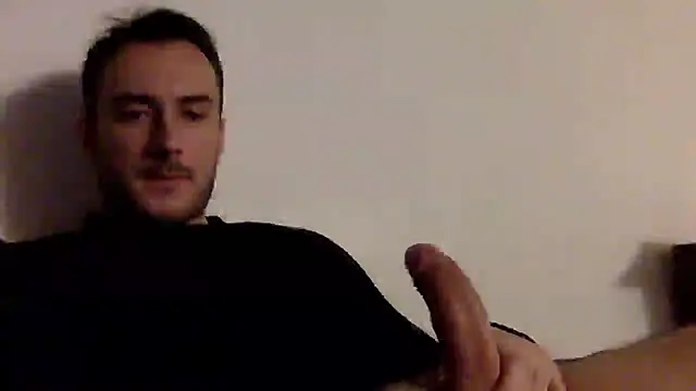 Snapshot of mainnrd chatting on January 23, 2025, 8:24 pm mainnrd online show from January 23, 2025, 8:24 pm