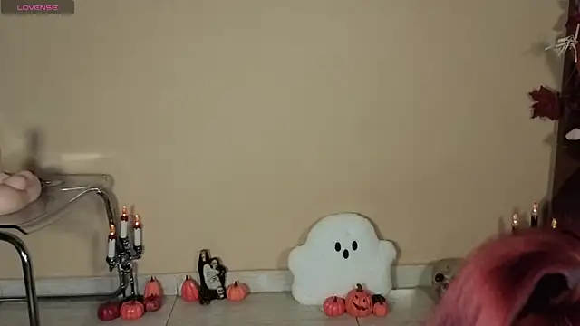 Ivanna Diamon online show from October 31, 2025, 3:18 am