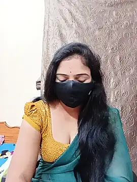 Snapshot of Keerthi-Telugu chatting on November 19, 2025, 5:18 am Keerthi-Telugu online show from November 19, 2025, 5:18 am