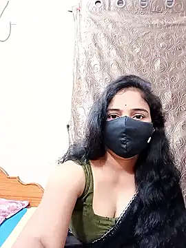 Snapshot of Keerthi-Telugu chatting on January 7, 2026, 4:04 am Keerthi-Telugu online show from January 7, 2026, 4:04 am