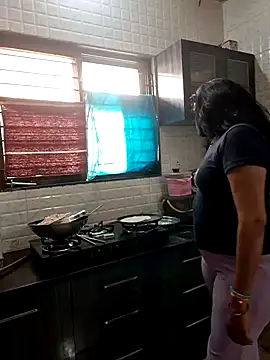 Snapshot of khushikhushi chatting on February 3, 2025, 7:18 am khushikhushi online show from February 3, 2025, 7:18 am