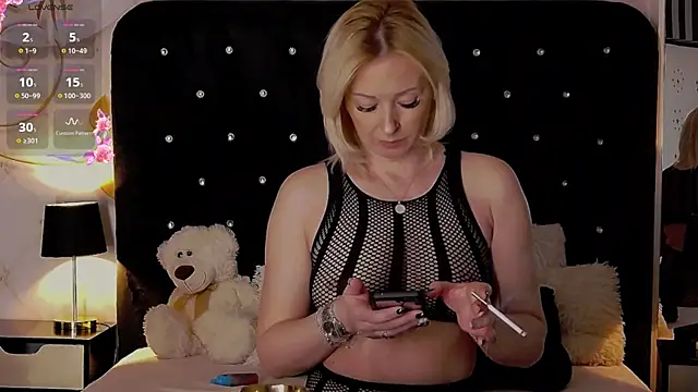 OliviaShaw23 online show from January 23, 2025, 7:54 am