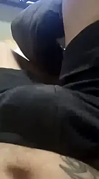 dredre1069 online show from December 10, 2024, 2:38 am