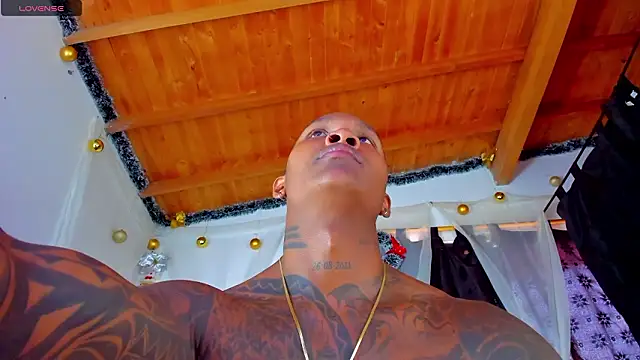 esteveen ortegas  online show from March 16, 2026, 3:38 pm