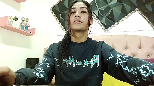 andrea safeira doll online show from March 28, 2026, 3:33 pm