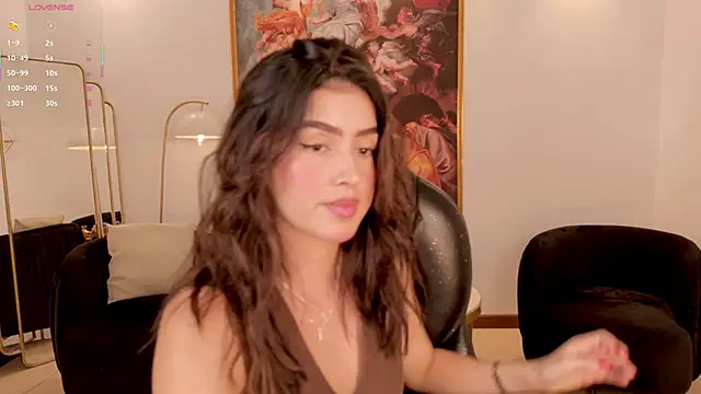 PaulinaSantos  online show from May 16, 2026, 7:12 pm