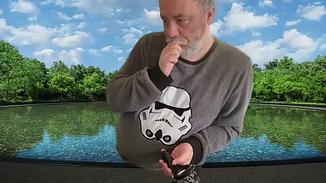 LondonTeffy online show from December 6, 2024, 9:32 am