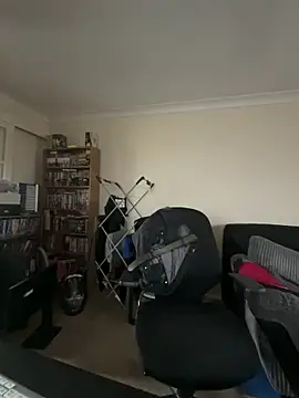 LondonTeffy online show from January 16, 2025, 12:42 pm