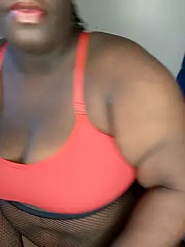 Snapshot of Toomuch_Squirt chatting on February 1, 2025, 2:13 pm Toomuch Squirt online show from February 1, 2025, 2:13 pm