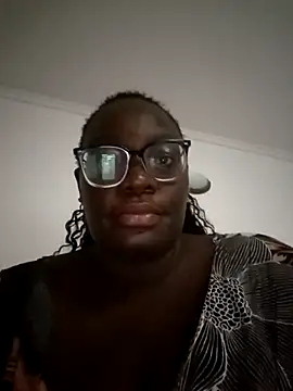 Snapshot of Toomuch_Squirt chatting on March 6, 2025, 5:22 pm Toomuch Squirt online show from March 6, 2025, 5:22 pm