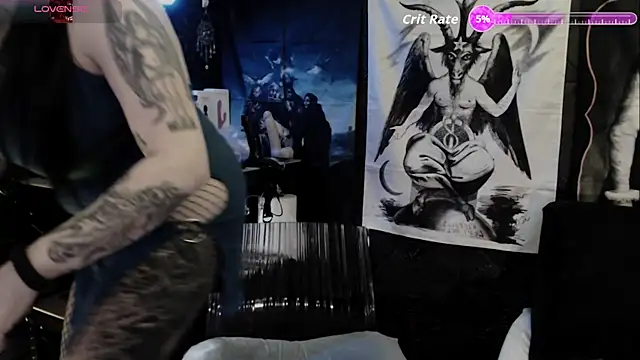 Evil Queen 666 online show from February 12, 2026, 7:36 am