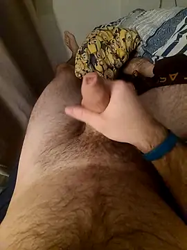 doudoucharlyc4 online show from February 15, 2025, 11:36 pm