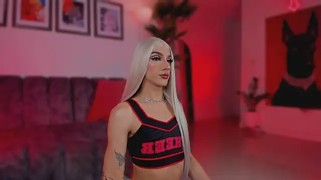 Taylor  foxxx online show from April 1, 2026, 5:41 am